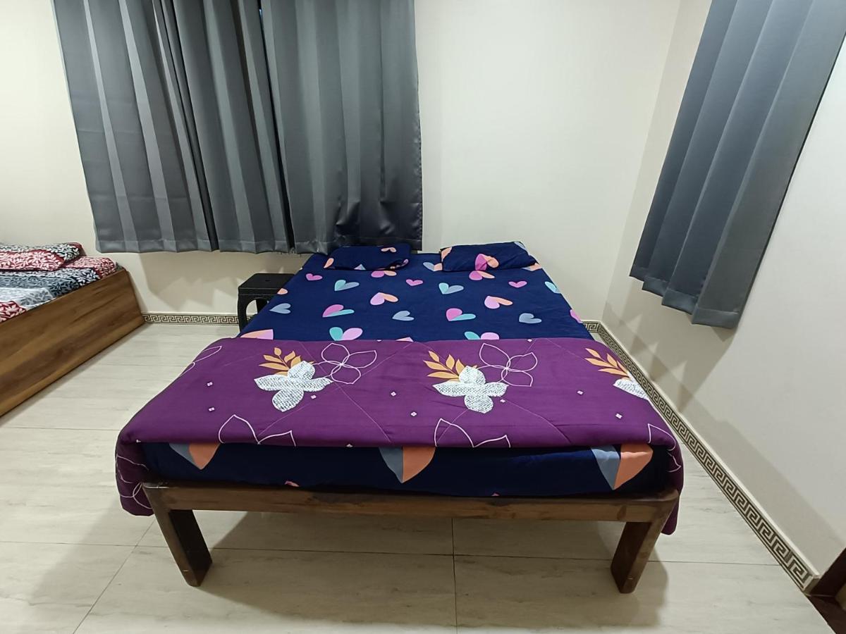 The Royal Ascot Holiday Home Алибаг Экстерьер фото