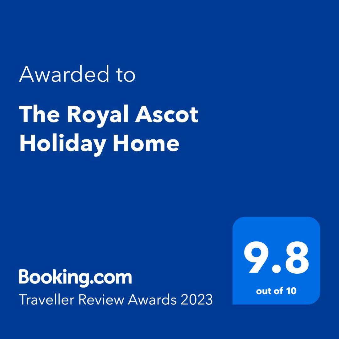 The Royal Ascot Holiday Home Алибаг Экстерьер фото