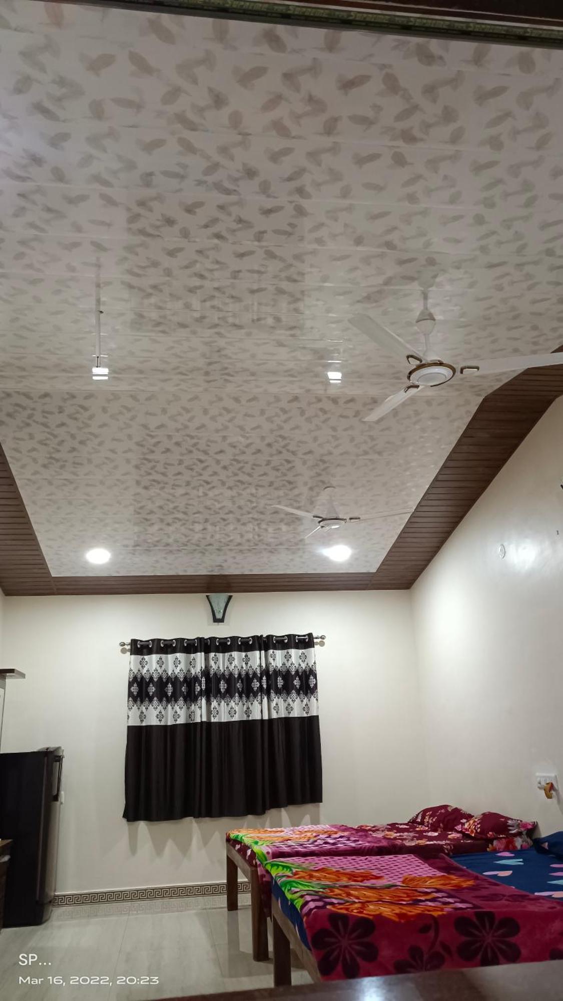 The Royal Ascot Holiday Home Алибаг Номер фото